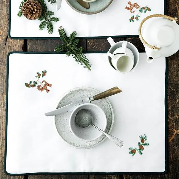 Langkilde & Søn - Mantel navideño con cabra de Navidad - 38 x 50 cm.